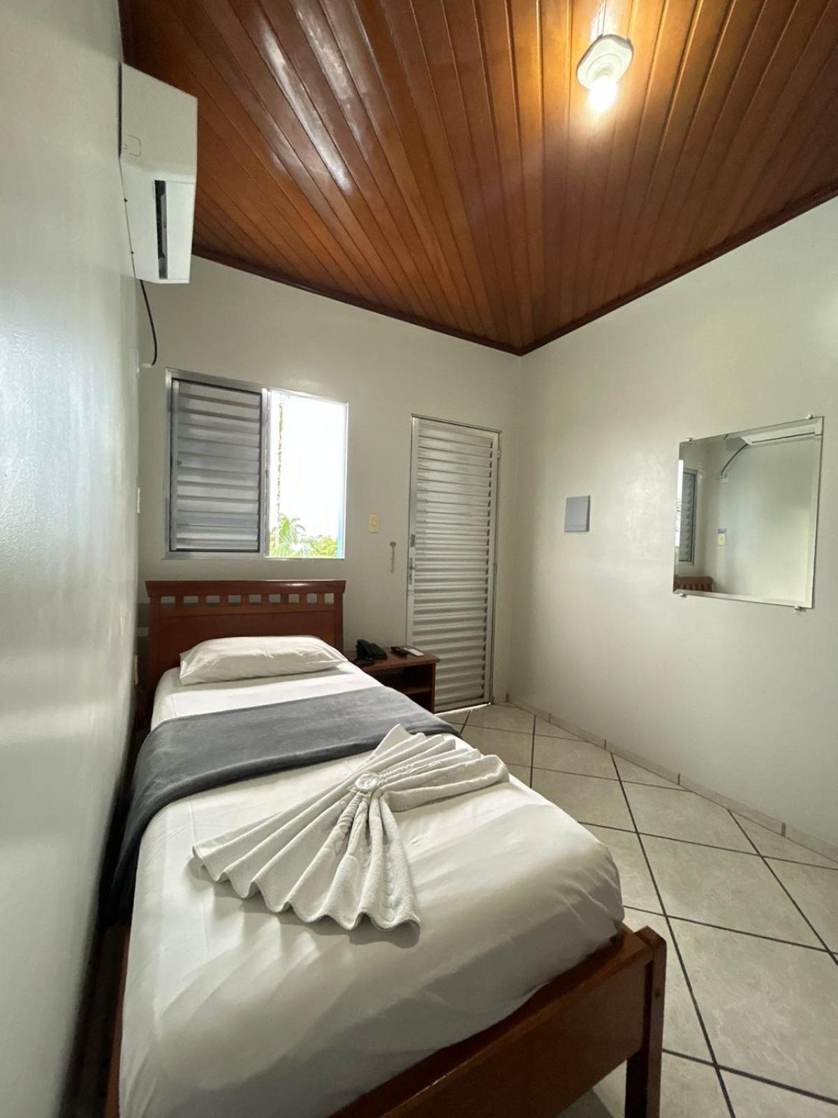 Swamy Hotel Cruzeiro do Sul  Pokoj fotografie